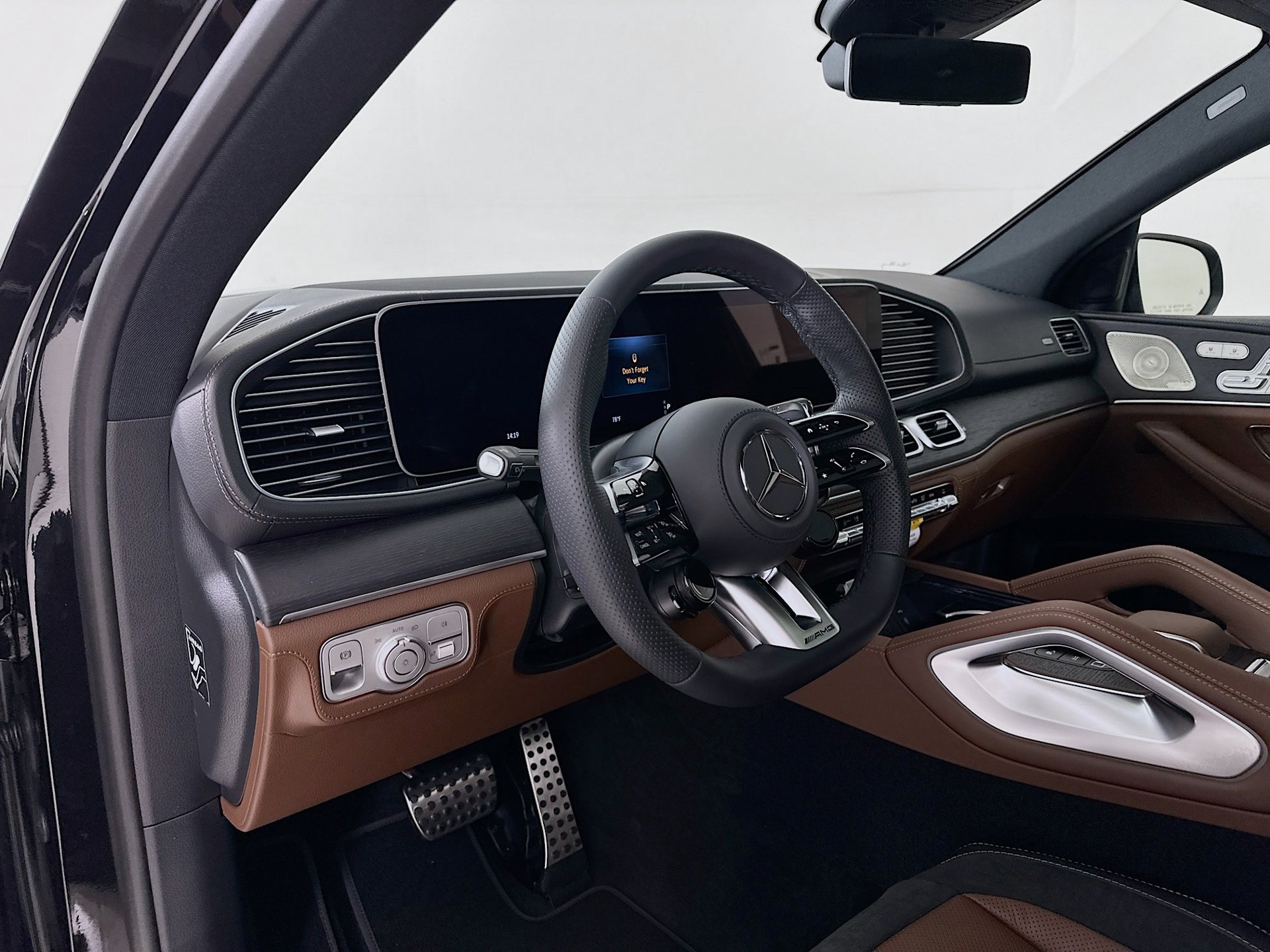 New 2026 Mercedes-Benz GLE 53 AMG 4MATIC Coupe image 10