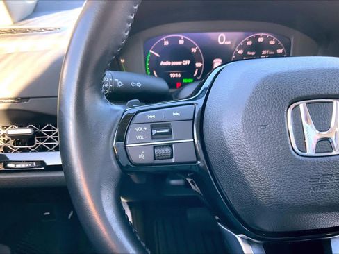 Used 2023 Honda Accord Touring image 23