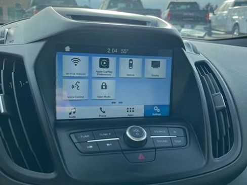 Used 2018 Ford Escape SEL image 39