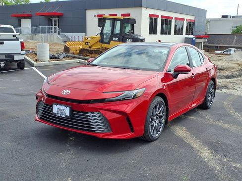 New 2026 Toyota Camry XLE FWD image 29