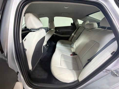 Certified 2025 Hyundai Sonata SEL FWD image 26