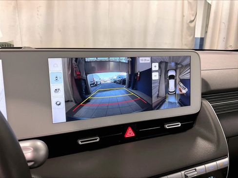 Used 2023 Hyundai Ioniq 5 Limited image 19