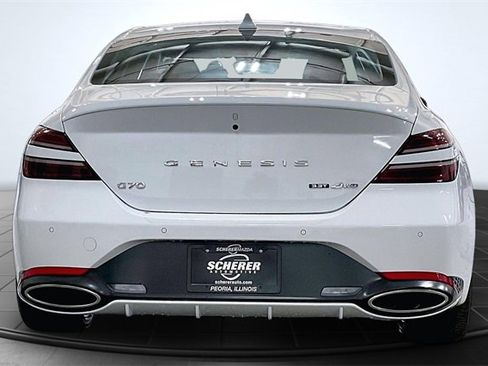 Used 2023 Genesis G70 3.3T w/ Sport Prestige Package image 4