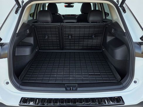 Certified 2026 Volkswagen Tiguan SE AWD/4WD image 61