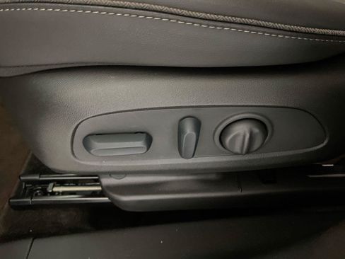 Used 2023 Buick Encore GX Preferred w/ Cold Weather Comfort Package FWD image 10
