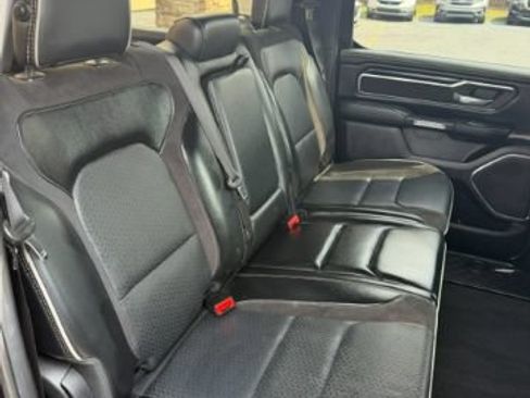Used 2024 RAM 1500 Laramie AWD/4WD image 15