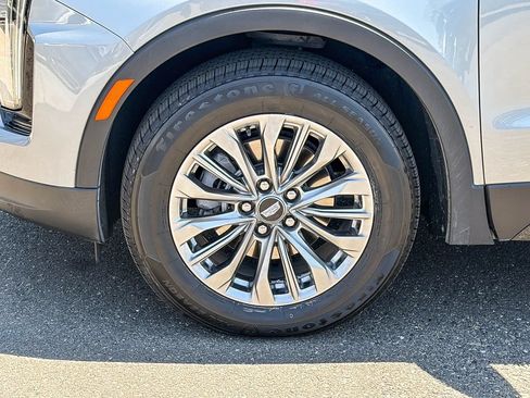 Certified 2024 Cadillac XT4 Premium Luxury AWD/4WD image 33