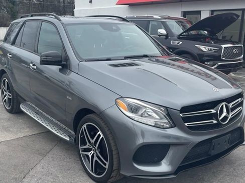 Used 2017 Mercedes-Benz GLE 43 AMG 4MATIC image 3