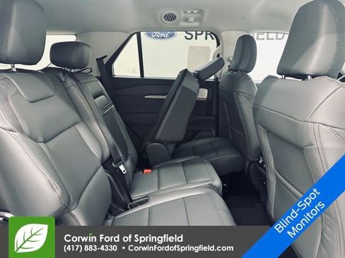 New 2026 Ford Explorer Active w/ Active Comfort Package image 14