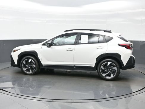 Used 2025 Subaru Crosstrek 2.5i Limited AWD/4WD image 3