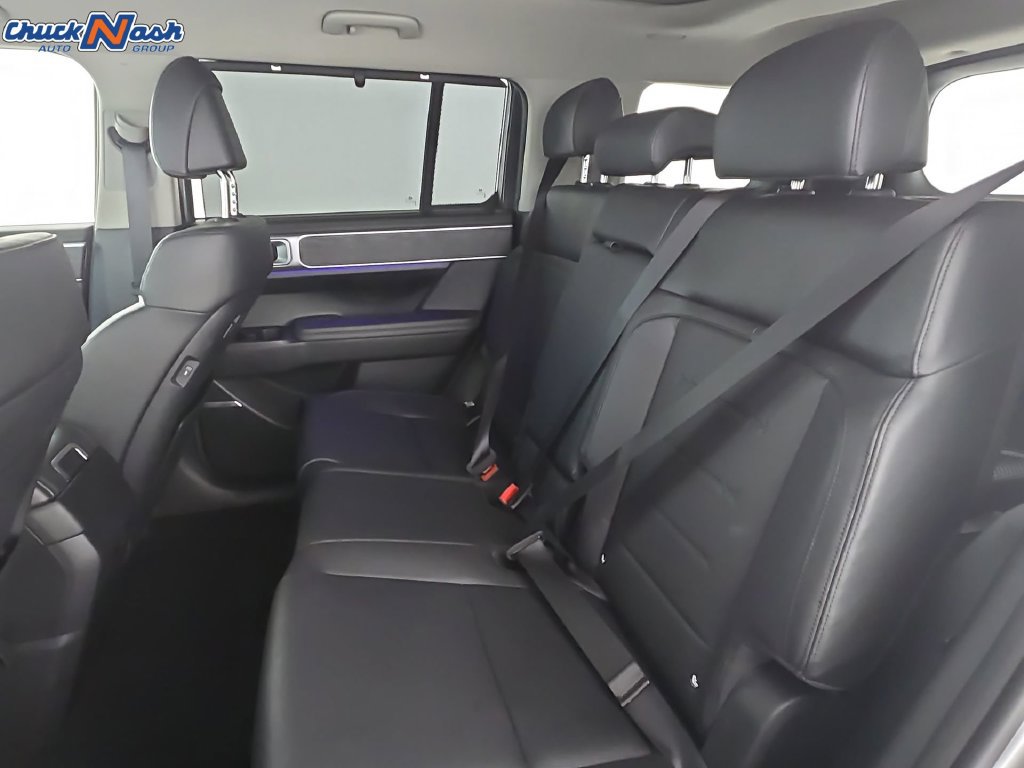 Used 2024 Hyundai Santa Fe Limited FWD image 30