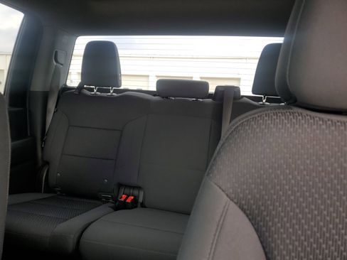 Used 2024 GMC Sierra 2500 Pro w/ Convenience Package image 27