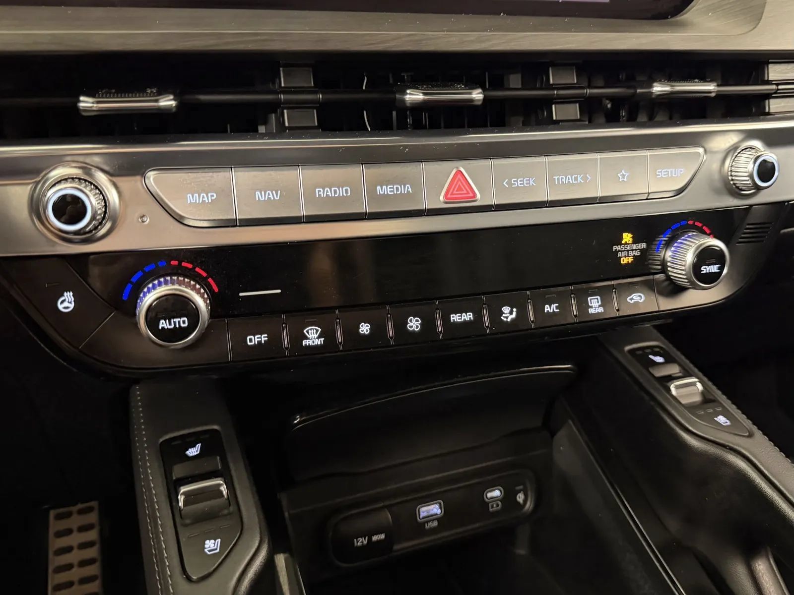 Used 2024 Kia Telluride SX Prestige X-Line AWD/4WD image 30