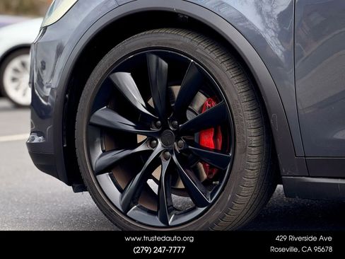 Used 2017 Tesla Model X 90D image 20