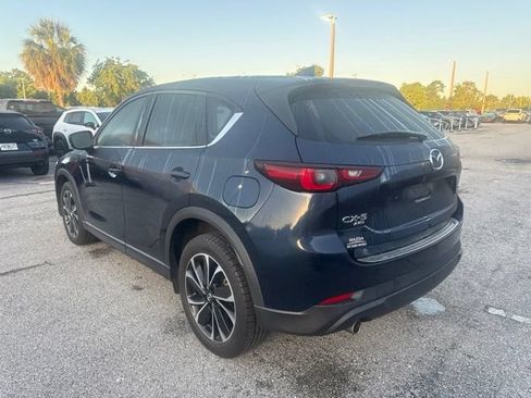 Used 2022 MAZDA CX-5 AWD 2.5 S w/ Premium Package image 3