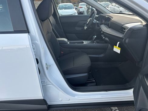 New 2026 Nissan Kicks S image 13