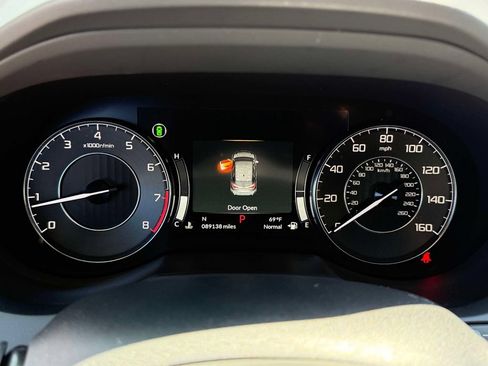 Certified 2025 Acura RDX SH-AWD image 20