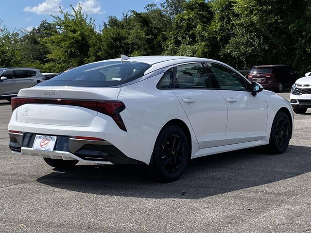 New 2026 Kia K5 LXS FWD image 3