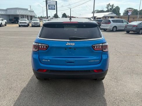 Used 2025 Jeep Compass Limited AWD/4WD image 5