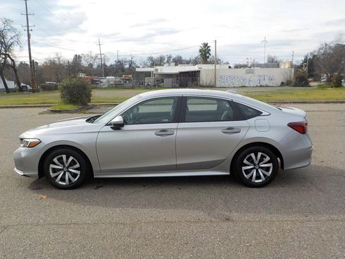 Used 2025 Honda Civic LX image 7