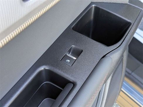 New 2025 Ford Explorer Active w/ Active Comfort Package image 26