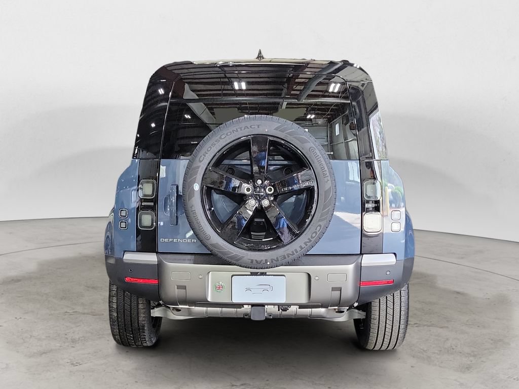 New 2026 Land Rover Defender 110 S AWD/4WD image 4