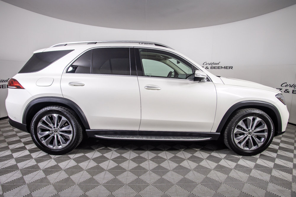 Used 2023 Mercedes-Benz GLE 450 4MATIC w/ 3rd Row Seat Package image 3