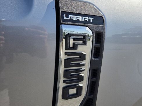 Used 2023 Ford F250 Lariat w/ Chrome Package AWD/4WD image 32