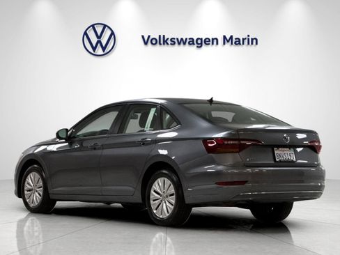 Used 2019 Volkswagen Jetta S w/ Driver Assistance Package FWD image 3