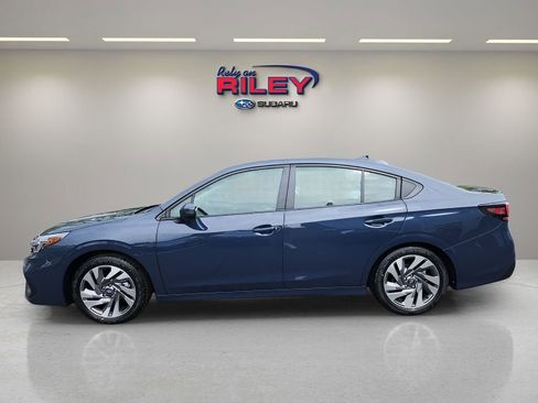 Certified 2025 Subaru Legacy Limited image 2