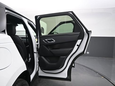 New 2026 Land Rover Range Rover Velar Dynamic SE image 21