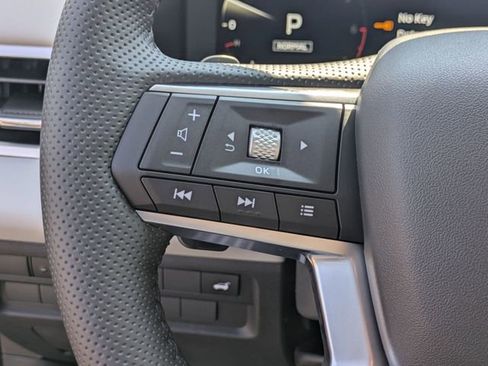 New 2025 Mitsubishi Outlander SEL image 17