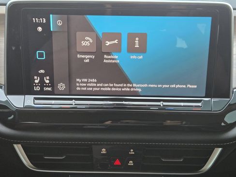 Used 2024 Volkswagen Atlas SE AWD/4WD image 8
