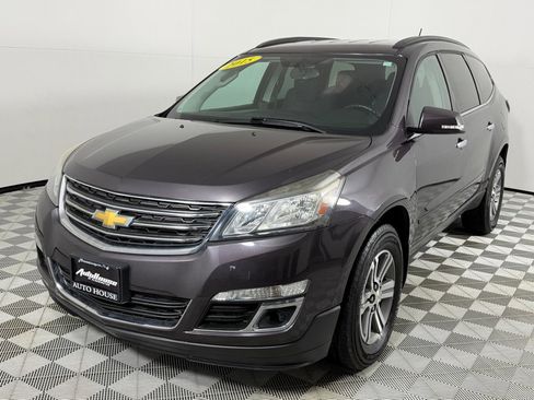 Used 2015 Chevrolet Traverse LT image 10