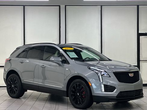 Certified 2025 Cadillac XT5 Sportv AWD/4WD image 1
