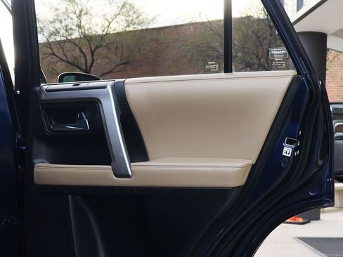 Used 2017 Toyota 4Runner SR5 image 26