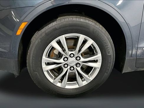 Used 2020 Cadillac XT5 Premium Luxury AWD/4WD image 29