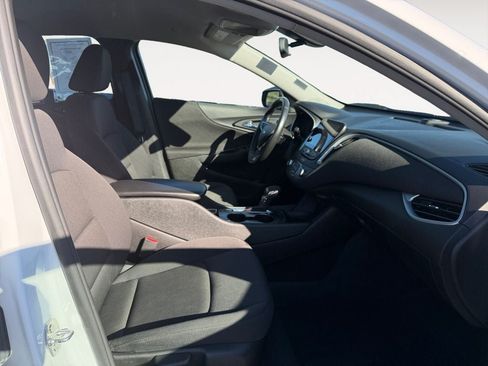 Used 2022 Chevrolet Malibu RS FWD image 24
