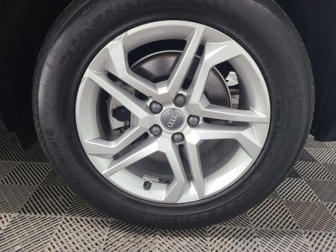 Used 2018 Audi Q5 2.0T Premium w/ Convenience Package AWD/4WD image 17