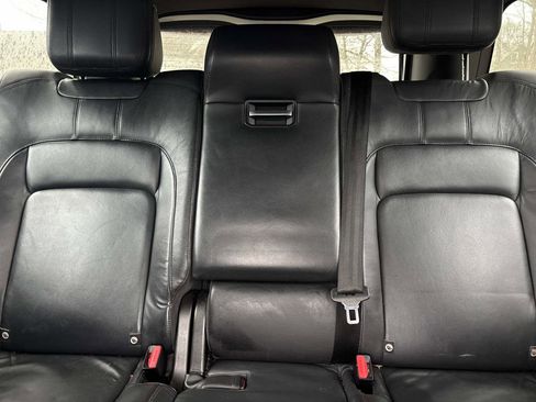 Used 2018 Land Rover Range Rover HSE image 30