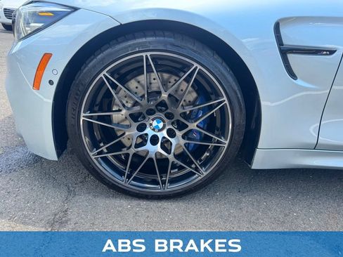 Used 2018 BMW M4 Coupe RWD image 19