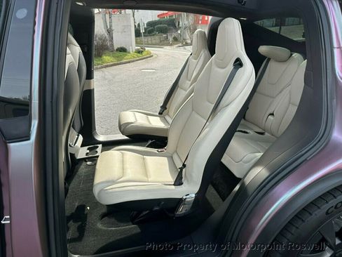 Used 2023 Tesla Model X Plaid image 15