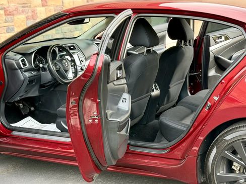 Used 2017 Nissan Maxima 3.5 S image 12