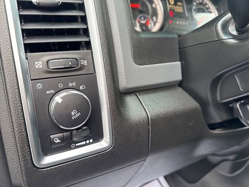 Used 2018 RAM 2500 Big Horn image 17