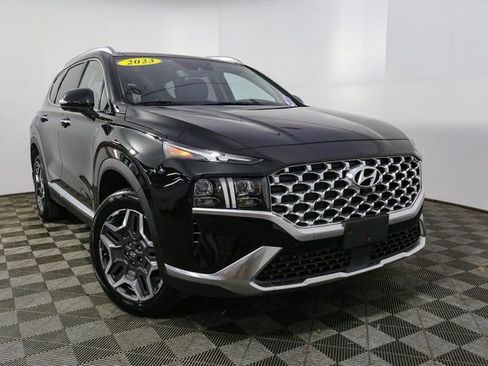 Used 2023 Hyundai Santa Fe Limited image 3