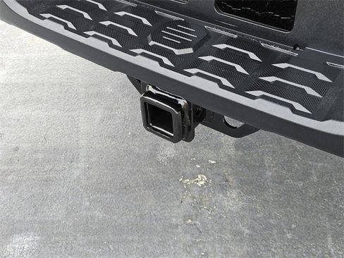 Used 2022 Toyota Tacoma TRD Off-Road w/ Technology Package image 13