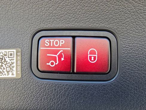 New 2026 Mercedes-Benz GLC 43 AMG 4MATIC Coupe image 20