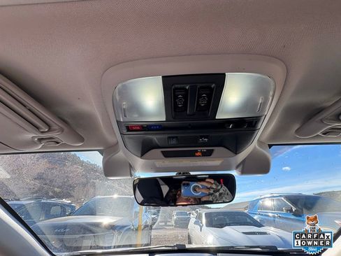 Used 2020 Subaru Crosstrek 2.0i Premium w/ Moonroof Package 2 image 24