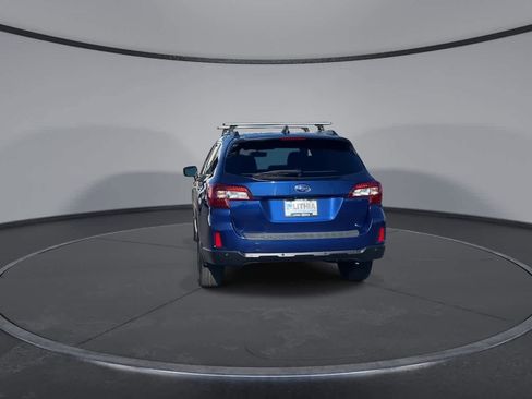 Used 2017 Subaru Outback 3.6R Touring w/ Popular Package #5A AWD/4WD image 7