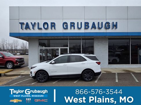 Used 2024 Chevrolet Equinox RS w/ RS Leather Package image 1